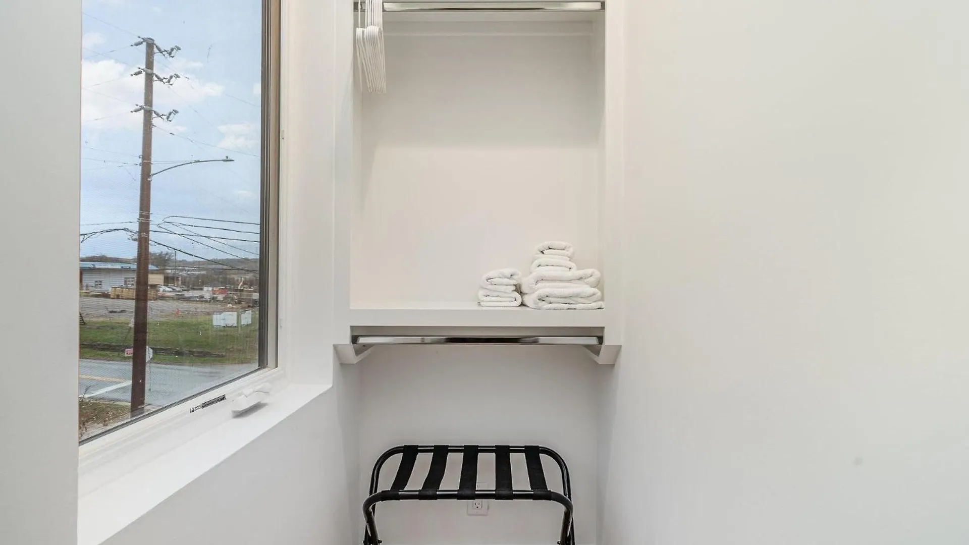Luxe-High Note-Rooftop Hot Tub-3 Mins To Broadway Nashville Holiday home